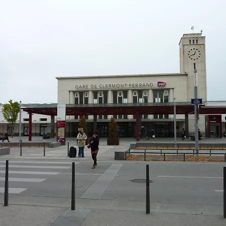 Joli Studio Au Calme En Face De La Gare * Clermont-Ferrand